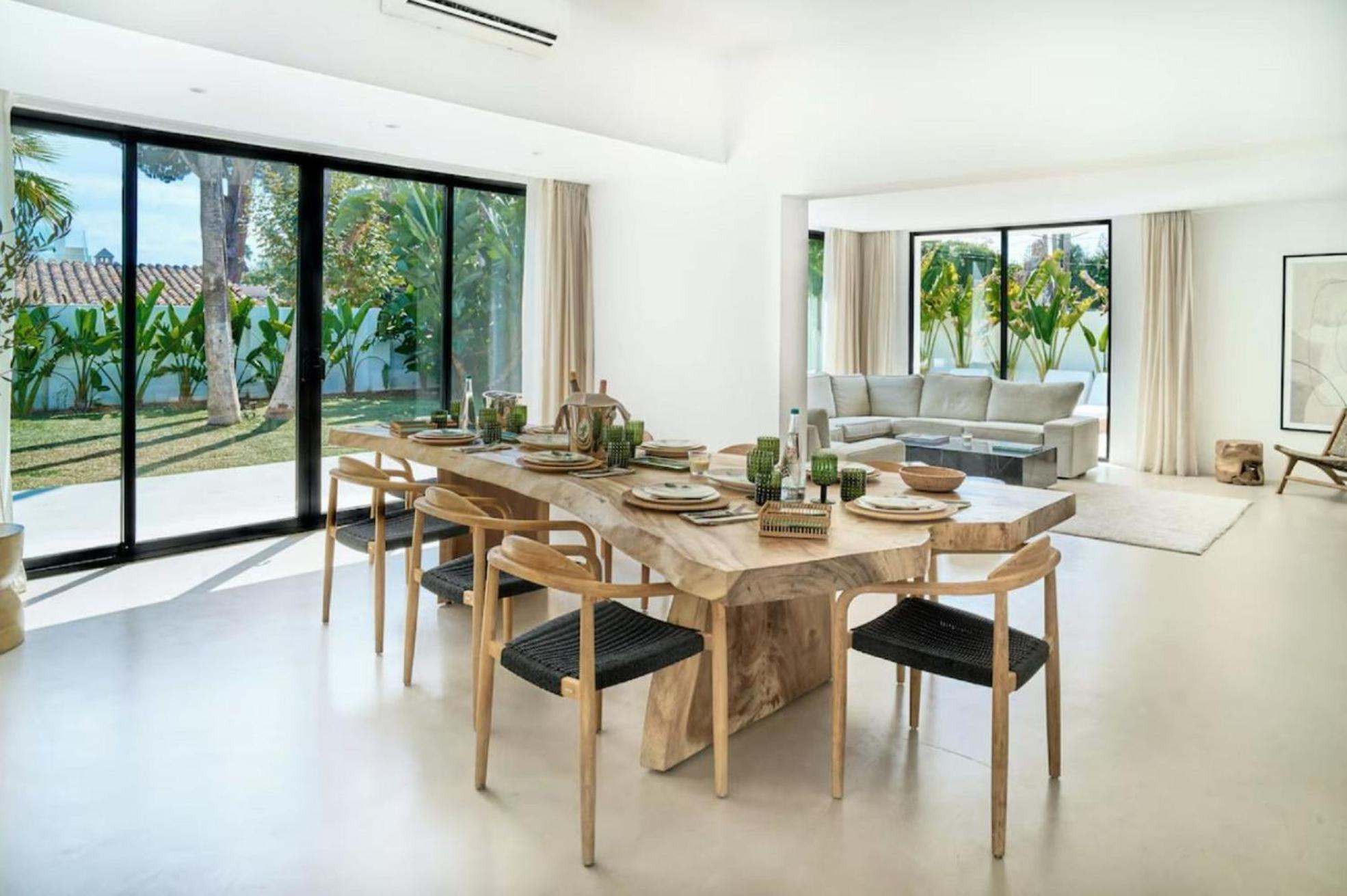 Unula Puerto Banus Apartment
