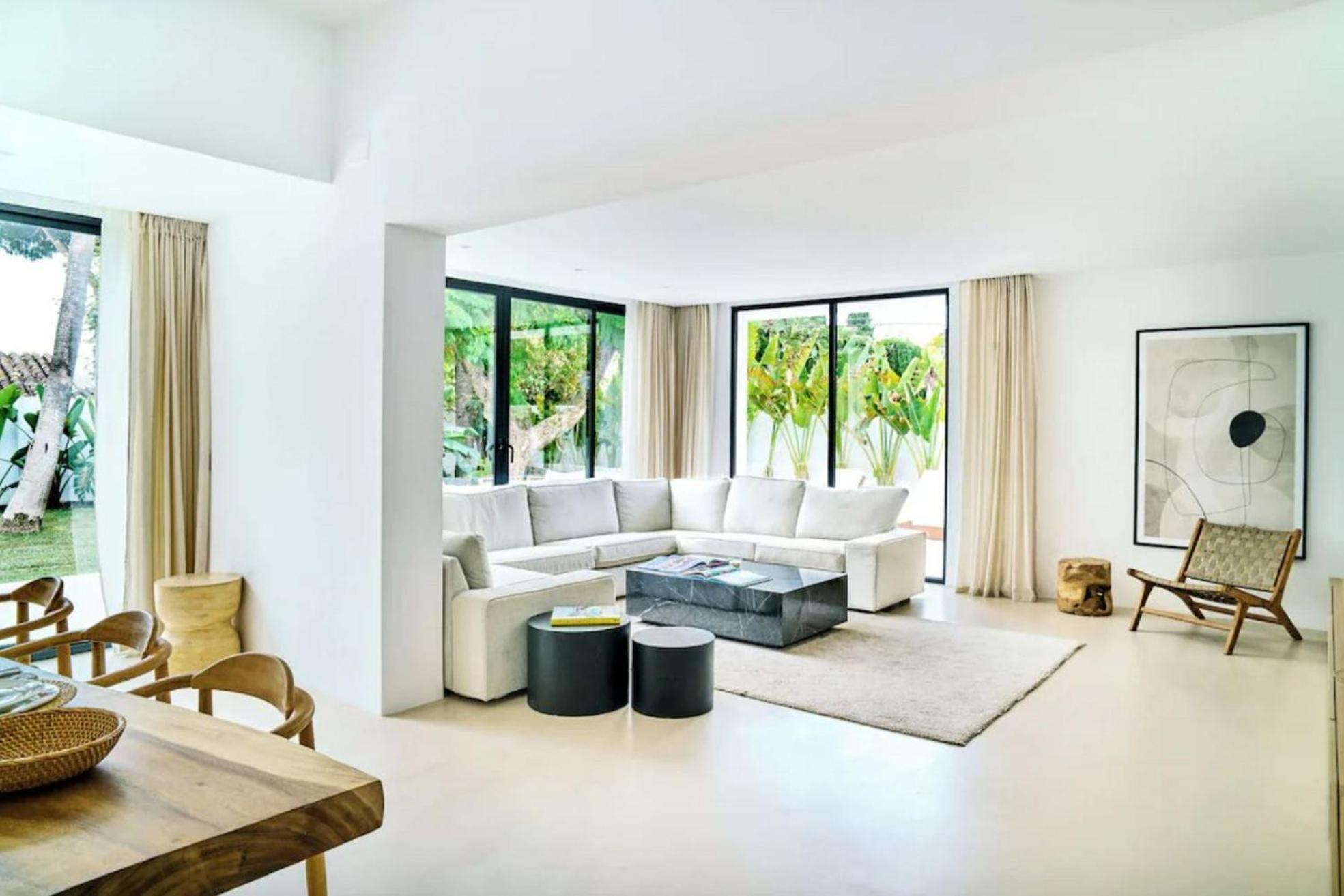 Unula Puerto Banus *